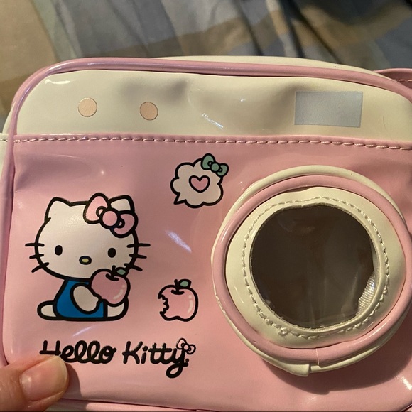 Hello Kitty Camera Style purse.  Shein brand - new in package - never used. - Picture 2 of 4